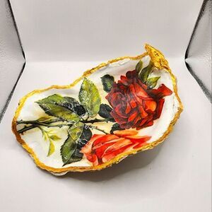 DECOUPAGE HUGE OYSTER SHELL